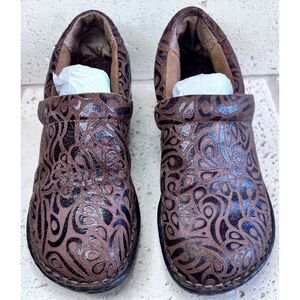 BOC BORN WOMENS Clogs, PEGGY Brown TOOLED  SHOES SIZE 6